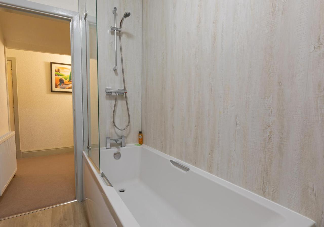 Stonyhurst Spacious Apartment, Great Location. Клітеро Екстер'єр фото